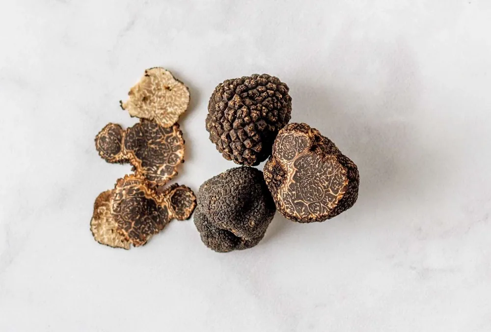 Black Summer Truffle Slices